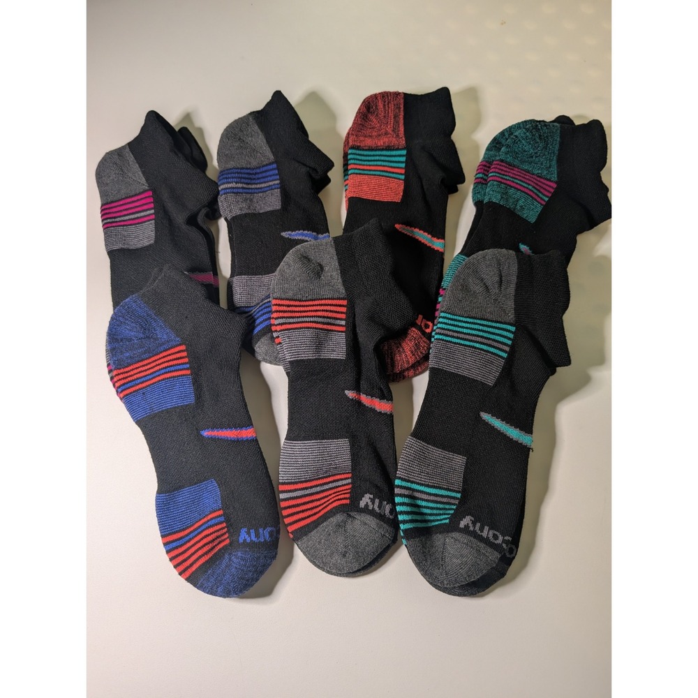 Saucony Womens Performance No Show Socks 7 Pair Pack Black Multi Color Athletic